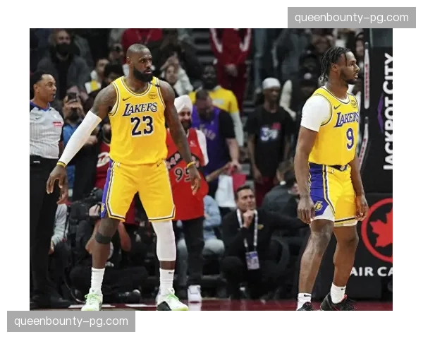 湖人詹姆斯组织核心作用明显 战术体系依赖其全面能力 湖人詹姆斯组织核心作用明显 战术体系依赖其全面能力