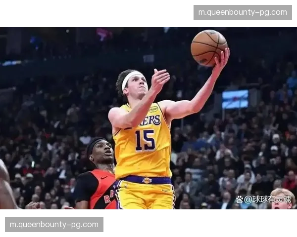 国王三分命中率不足三成 外线手感冰凉难敌湖人攻势