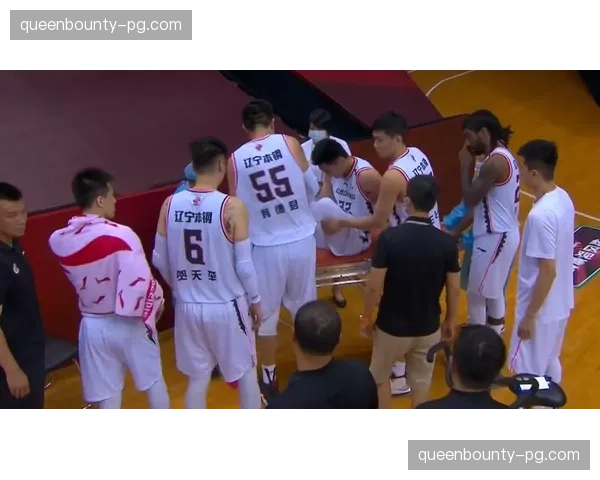 辽宁本钢冲击前八失利分析:末节追分阶段连续失误关键节点 辽宁本钢冲击前八失利分析:末节追分阶段连续失误关键节点